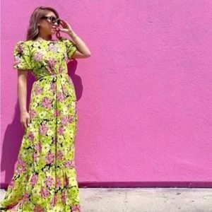 WAYF Floral Tiered Maxi Dress Puff Sleeve Special Occasion Dress Short Sleeve XS
